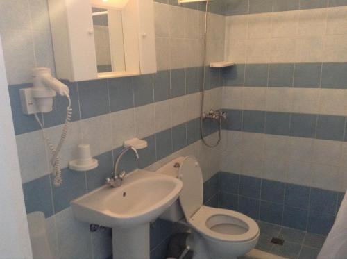 Ένα μπάνιο στο Hotel Asteria