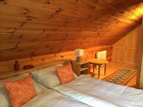Ein Bett oder Betten in einem Zimmer der Unterkunft WIEDWEG GOLD