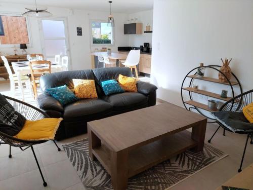 Holiday Home in Brittany near Roscoff Harbor