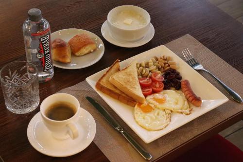 Jídlo v hotelu nebo okolí