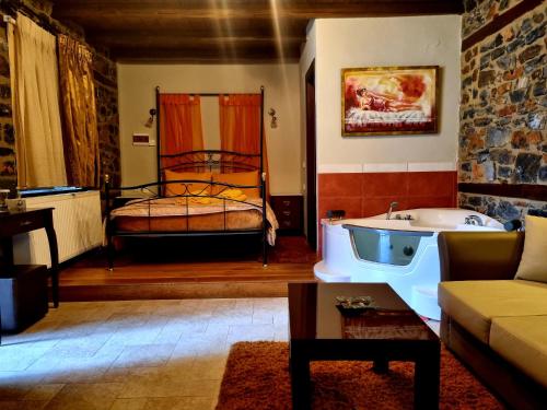 Ένα ή περισσότερα κρεβάτια σε δωμάτιο στο Hotels Voras