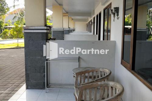 Gallery image of Pondok Sentana Guest House at Jalan Raya Uluwatu RedPartner in Ungasan
