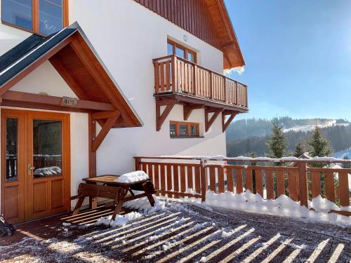 Üldine mäevaade või majutusasutusest Apartmány stare-hory Krkonoše pildistatud vaade