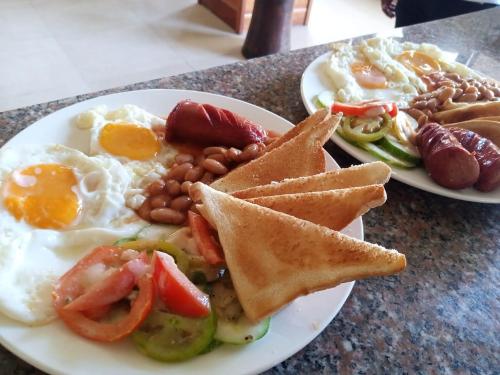 Jídlo v hotelu nebo okolí