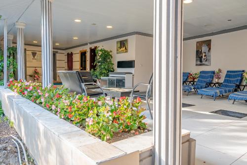 Sunberk Hotelにあるテレビまたはエンターテインメントセンター