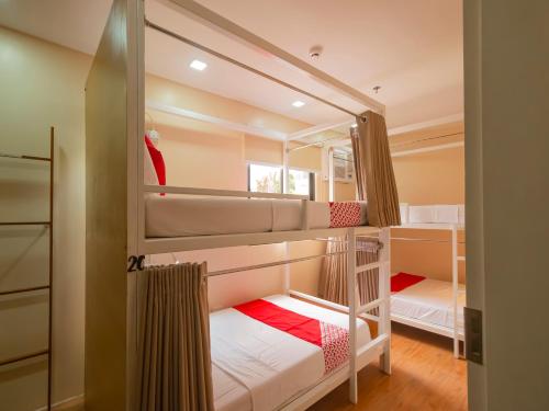 Foto da galeria de Super OYO 832 The Teepee Place Hostel & Residence Inn em Cebu