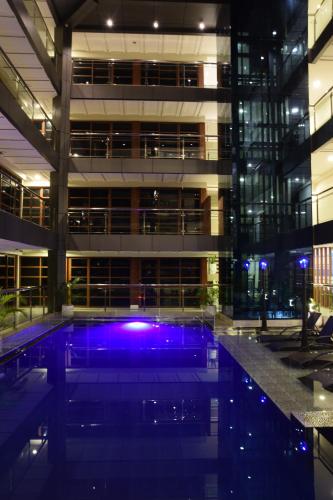 Bazén v ubytování Panglao Alona Suites nebo v jeho okolí