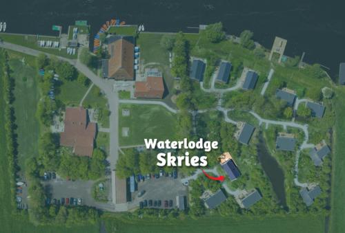Φωτογραφία από το άλμπουμ του Pean-buiten Waterlodges σε Nes