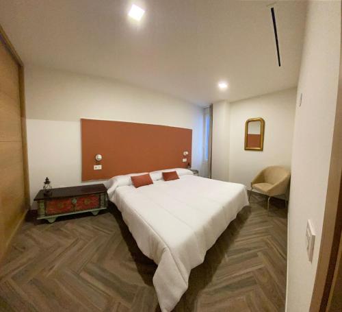 APARTAMENTO CENTRO DE SEVILLA, PLAZA DE LA MAGDALENA, Seville ...