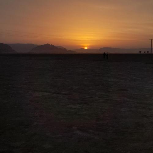 Amanecer o atardecer desde la casa de huéspedes o alrededores