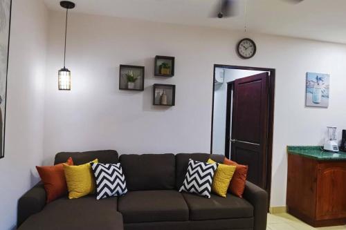 COCO BEACH CONDO – Photos 2