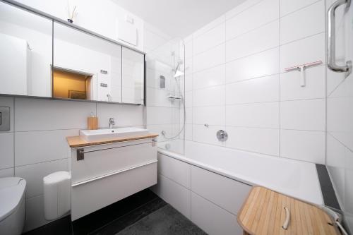 Ett badrum på Rheinblick Penthouse Wolke 7 - Neuss/Düsseldorf