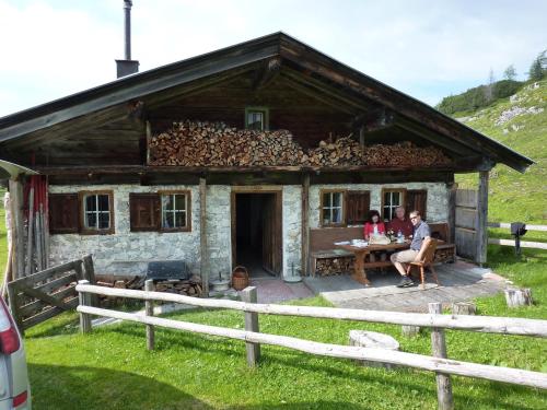 Gambar di galeri bagi Pension Schweizerhof di Waidring