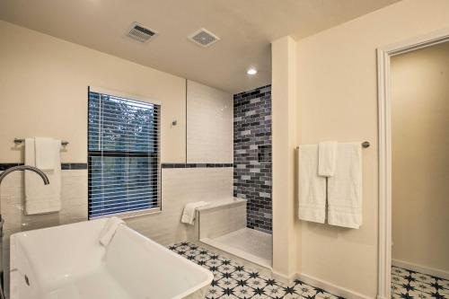 Gallery image of Renovated San Marcos Home with Grill Less Than 1 Mi to TSU! in San Marcos