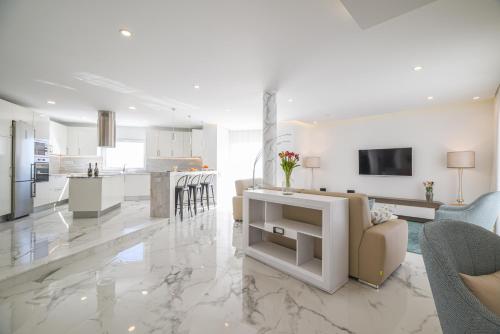 Beach Penthouse with amazing view – Photos 5