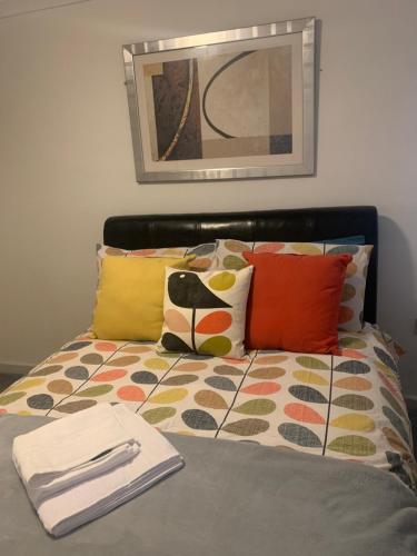 Beautiful Room In Lancing – Photos 3