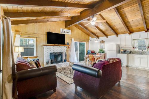 Woodsmoke Hideaway – Photos 2