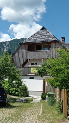 Apartma Jerman