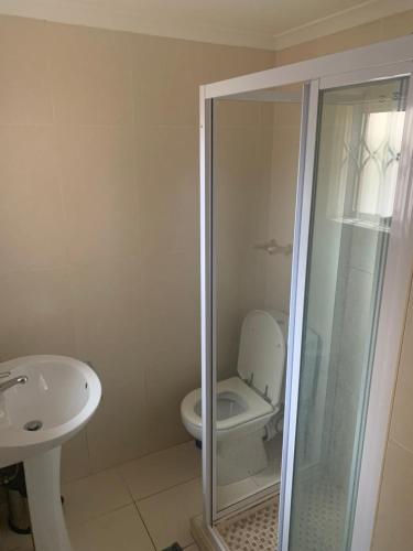 Ένα μπάνιο στο Amaciko guesthouse glenmore