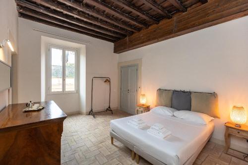 Rome Historical Apartment - Arco dei Banchi