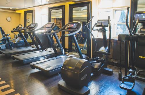 Fitness centrum a/nebo fitness zařízení v ubytování King David Hotel Jerusalem