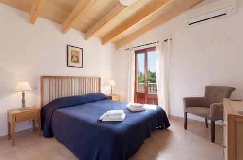 Casa Pont Roma Private Pool walk to restaurants