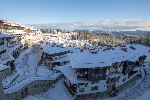 Apartments in Complex Grand Manastira in de winter