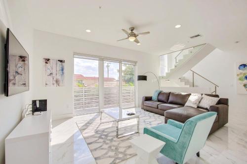 14th & Ocean Townhomes 1311 – Photos 4