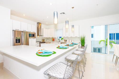 14th & Ocean Townhomes 1355 – Photos 3