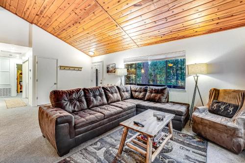 Cabin In The Woods – Photos 4