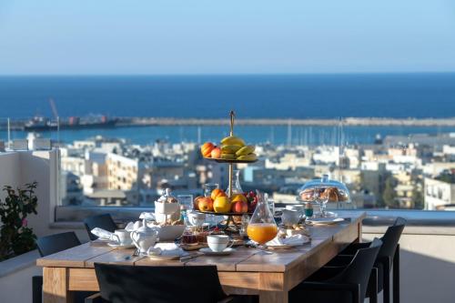 Helen Luxury Holiday House with Sea View