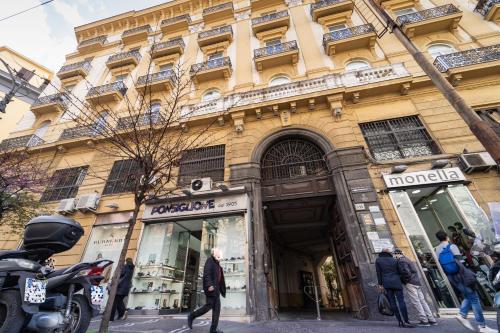 Royal H Umberto I, Napoli Centro, by ClaPa Group