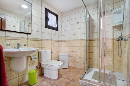 Kylpyhuone majoituspaikassa Villa Susana