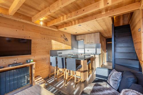 Val Thorens - Cosy Duplex avec Vue Silveralp 337にあるキッチンまたは簡易キッチン
