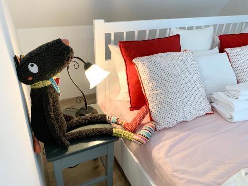 Ảnh trong thư viện ảnh của Ház a Pilisben - mókus család a kertben ở Pilisszentlászló