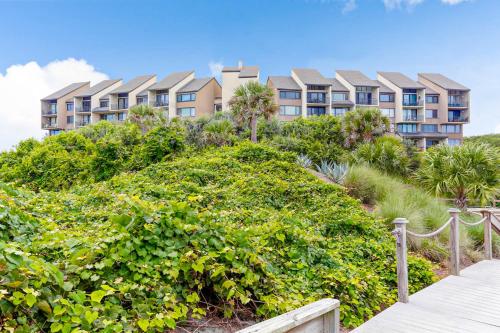 Gallery image of Beach Walker III in Fernandina Beach