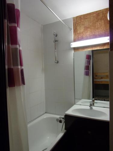 Photo de la galerie de l'établissement Les Glières, à Bourg-Saint-Maurice