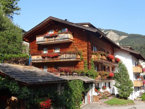 Nespecifikovaný výhled na hory nebo výhled na hory při pohledu z apartmánu