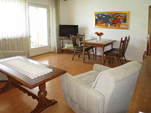 Apartment Seecorso by Interhome