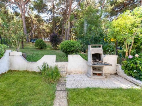 Holiday Home Ružić by Interhome