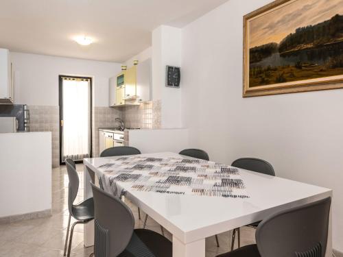 Holiday Home Ružić by Interhome