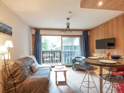 Apartment Clos du Savoy-8 by Interhome
