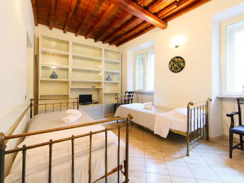 Apartment Vittorio Emanuele-1 by Interhome