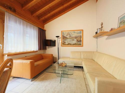 Apartment Les Violettes-2 by Interhome