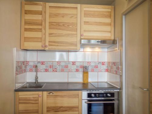 Apartment Le Prariond - Val Claret-6 by Interhome