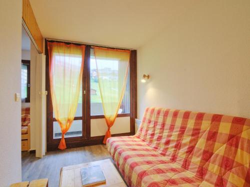 Apartment Villaret 317 by Interhome