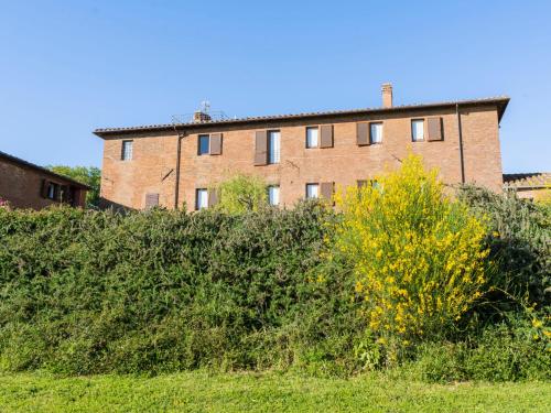 Vonkajšia záhrada v ubytovaní Holiday Home Borgo del Papa by Interhome
