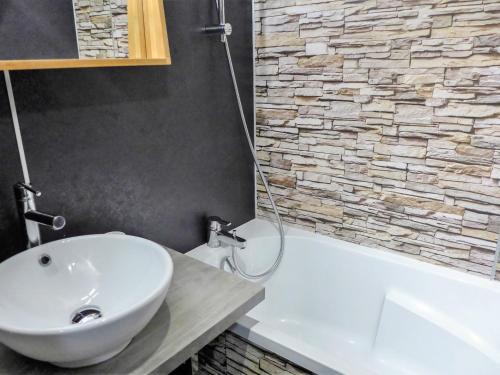 Apartment Clos du Savoy-15 by Interhome