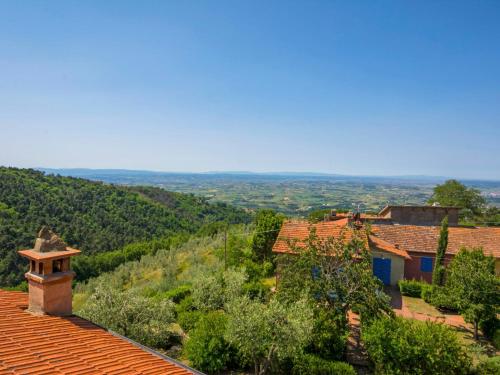 Aussicht vom Dach eines Hauses in der Unterkunft Apartment Donatello by Interhome in Fornello