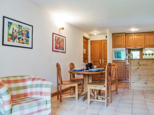 Apartment Les Capucins by Interhome